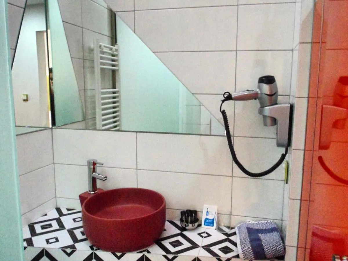 White Bottle Superior Apartments Salonic