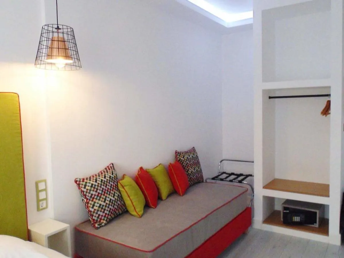 White Bottle Superior Apartments Salonic
